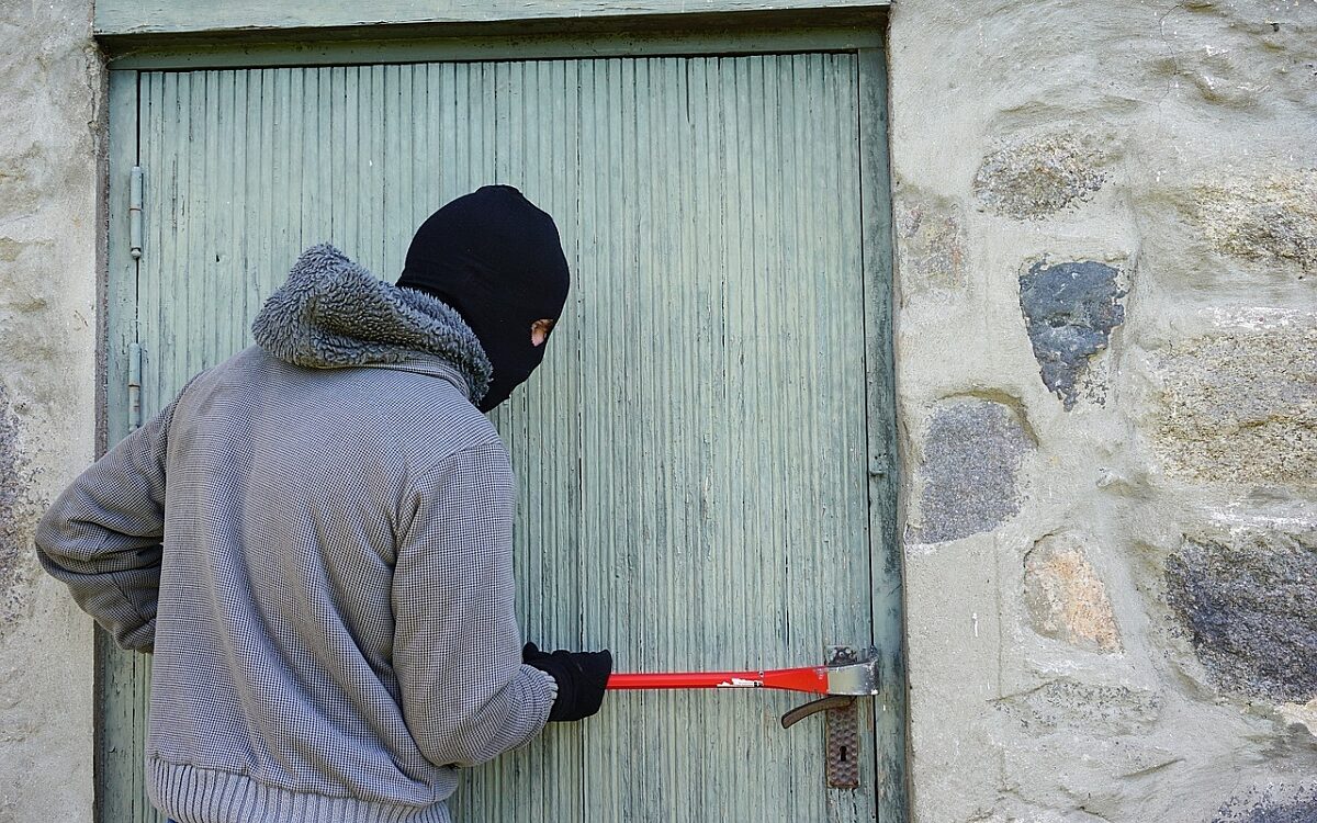 Thief 1562699 1280 Thief 1562699 1280